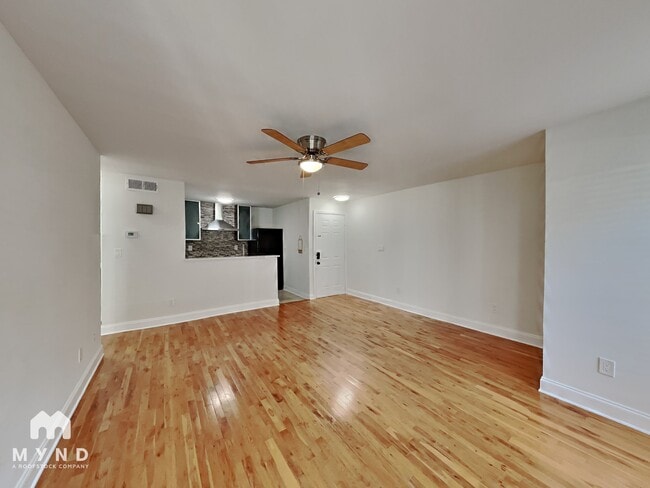 Photo - 417 Granville Ct