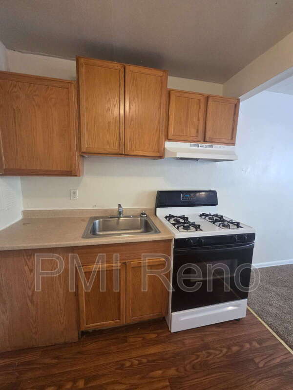 Photo - 821 Spokane St Unit 8