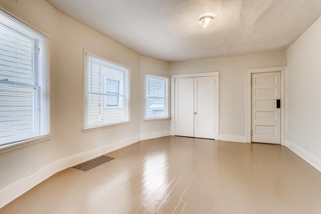 Photo - 2273 NW Hoyt St