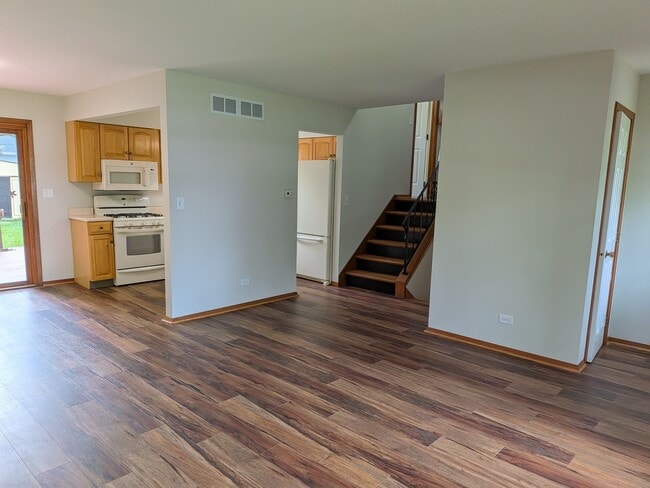 Photo - 1707 Cherrywood Ln
