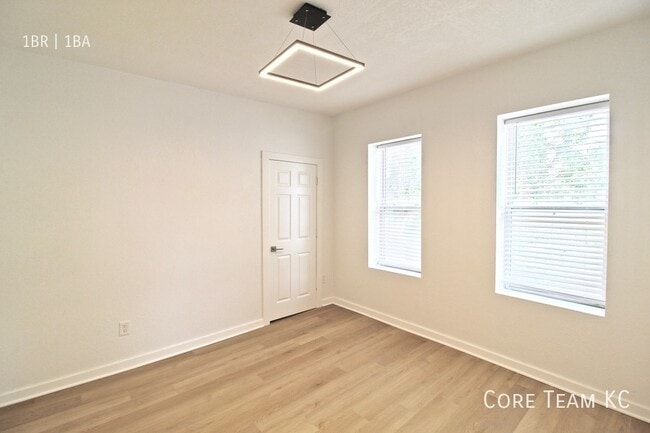 Photo - 712 Linwood Blvd Unit 718-2