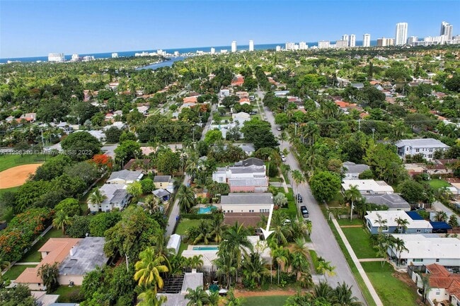 Photo - 1533 Adams St