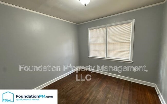 Photo - 44 N Holmes St