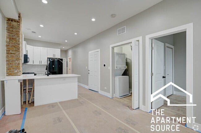 Building Photo - 2243 W 23rd Pl Unit 2R Rental