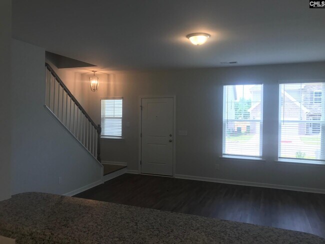 Photo - 1355 Tamarind Ln