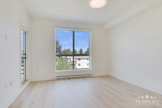 1 Bed, 1 Bath Condo for Rent in South Langley!