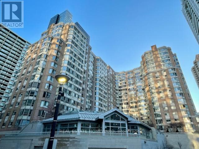 Photo - 711 Bay St. Unit 812