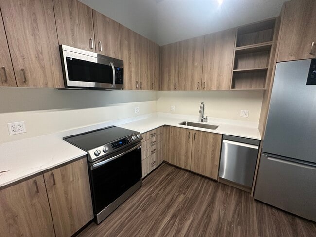 Photo - 2032 N Clybourn Ave