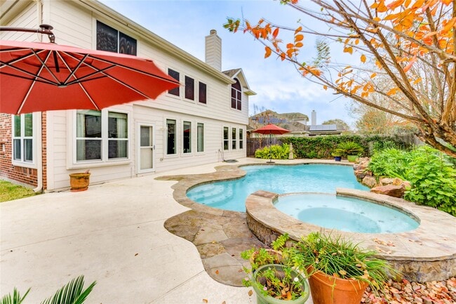 Building Photo - 27223 Camden Glen Ln