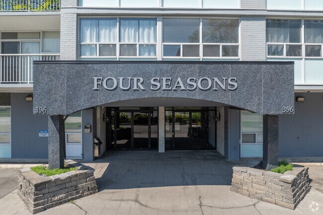 Entrance - Four Seasons