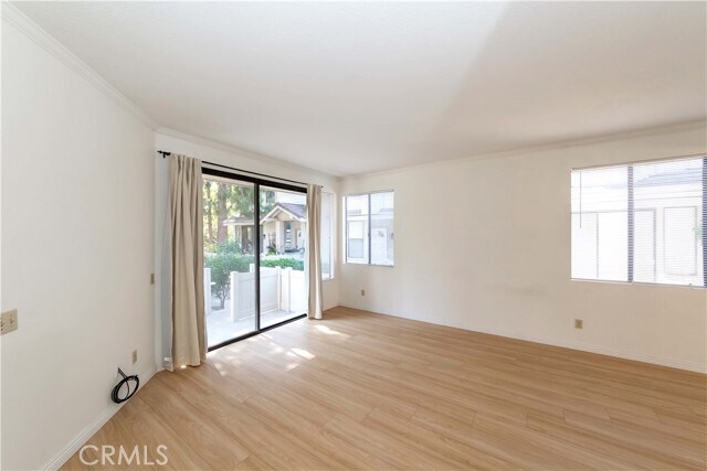 Photo - 2577 Plaza del Amo