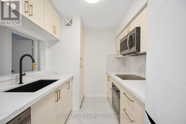 Photo - 1055 Bay St. Unité 712