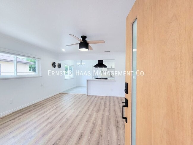 Photo - 5019 Ashworth St