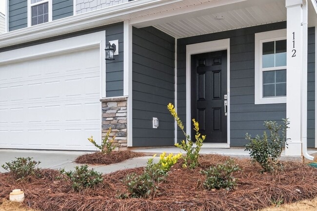 Photo - 112 Rock Ave