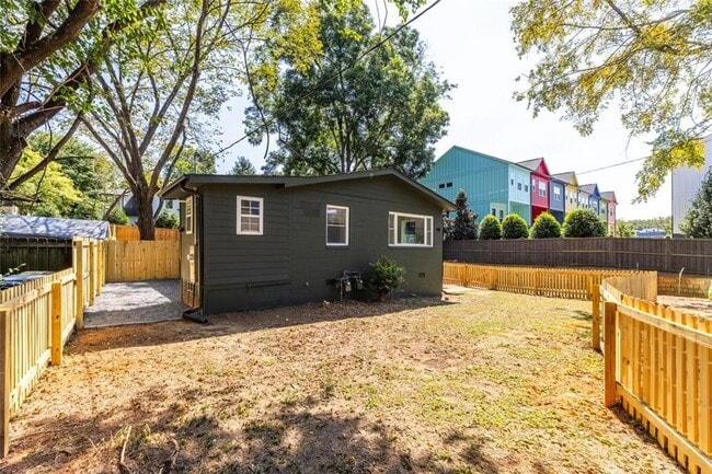 Building Photo - 148 Bixby Terrace SE