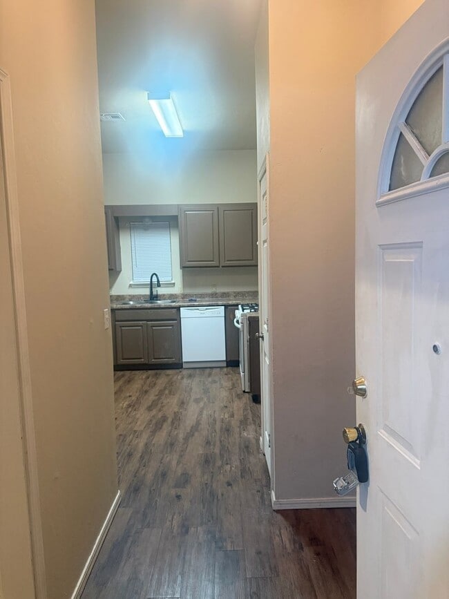 Photo - 11817 NW 7th St