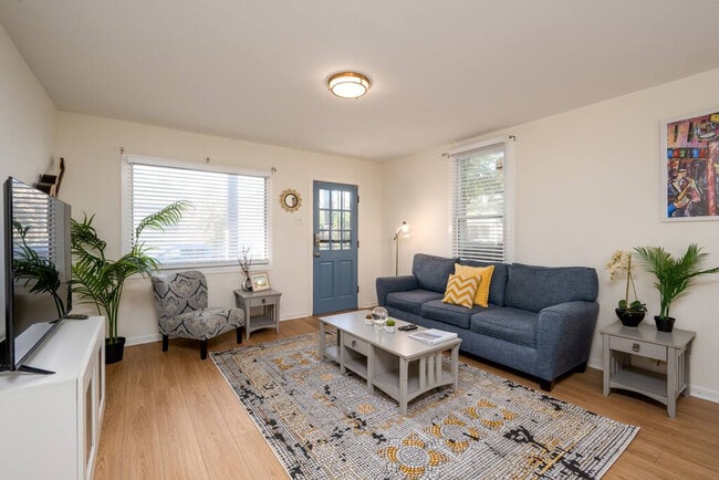 Photo - 880 Blythe St Unit SI ID1608471P