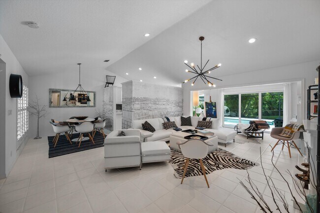 Photo - 2252 Las Casitas Dr