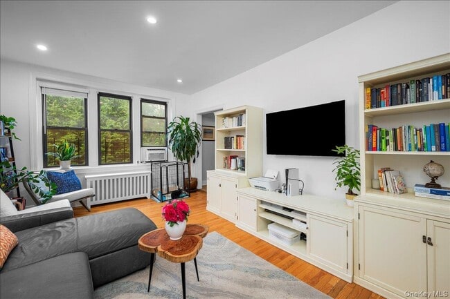 Building Photo - 11 Alden Rd Unit 2N