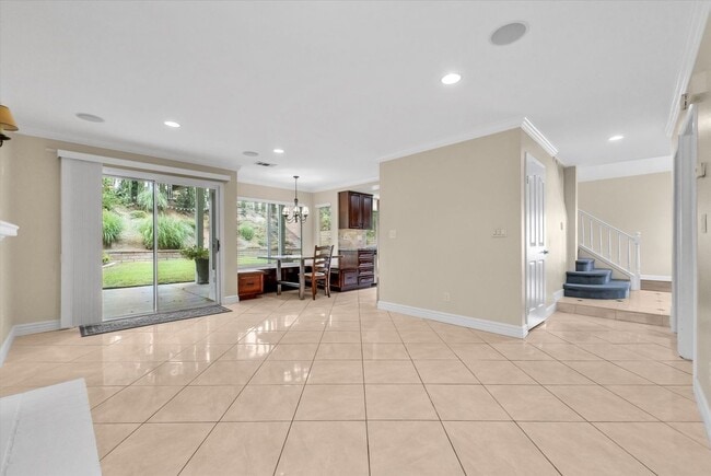 Photo - 1070 Cannon Rd