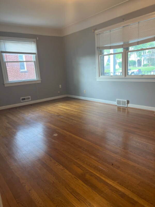 Photo - 3325 Mowbray Ln