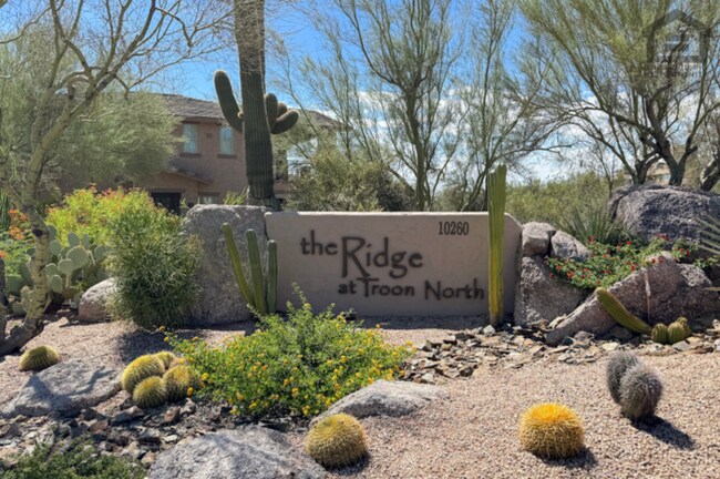 Photo - 2Bed/2Bath 2nd Floor Condo in North Scottsdale! Ready for Immediate Move-In! -- Gated Community! ... Unit 2015