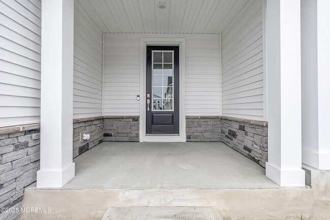 Photo - 173 Woolley Ct
