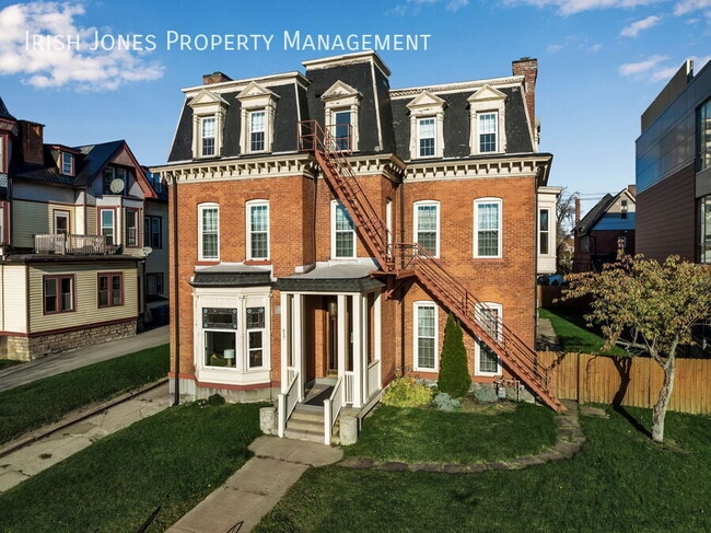 Photo - 617 Niagara St Unit Apt 5