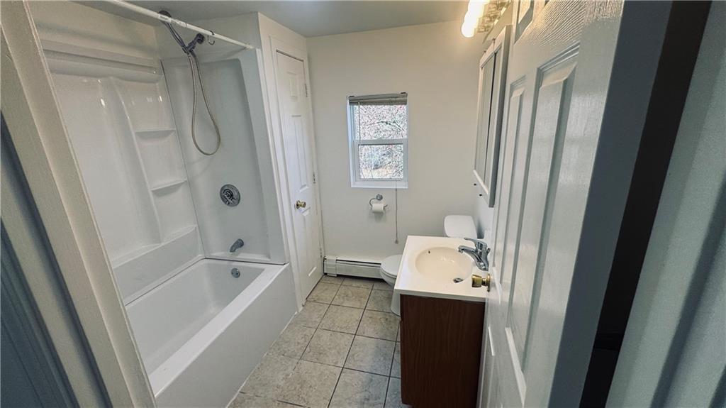 Photo - 968 Plainfield St Unidad 2