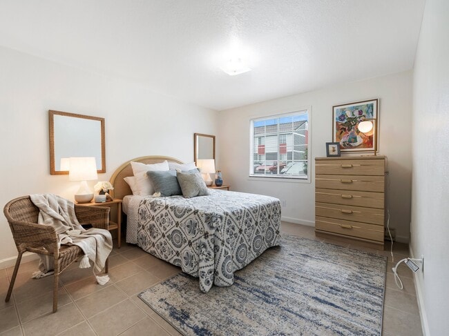 Sunnyside Park Apartments