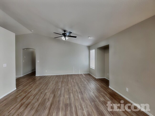 Photo - 5044 N Vista Del Rancho Way