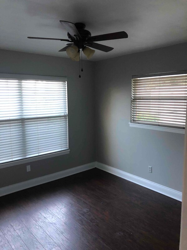 Photo - 1002 S Stratton St