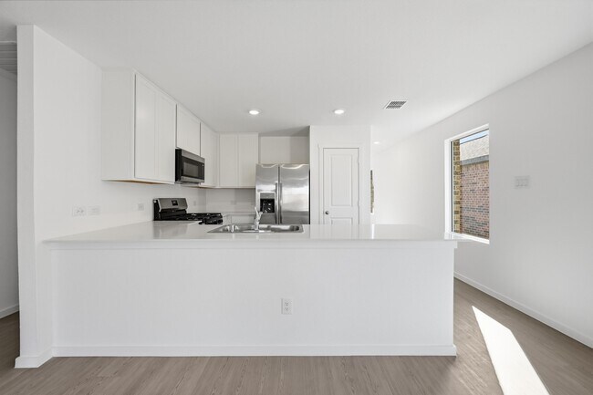 Photo - 1617 Elliott Rd