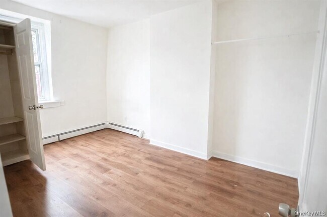 Photo - 296 Mill St Unit 3