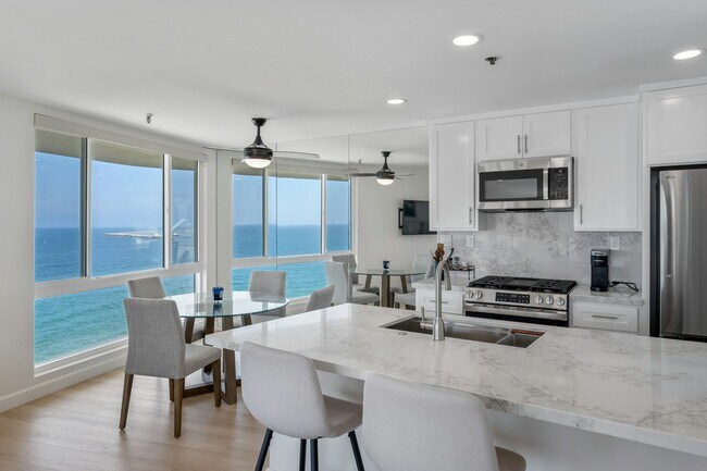 Photo - 565 Esplanade Unidad 316