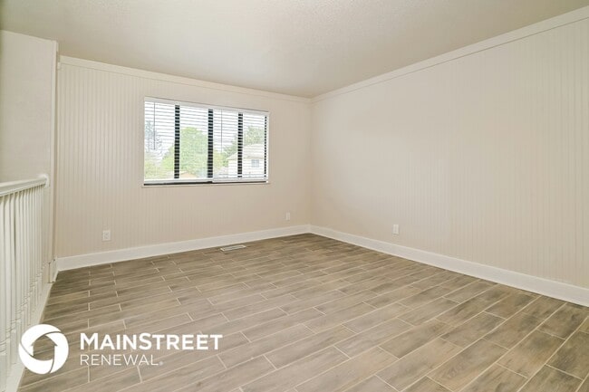 Photo - 8612 Royal Oaks Dr