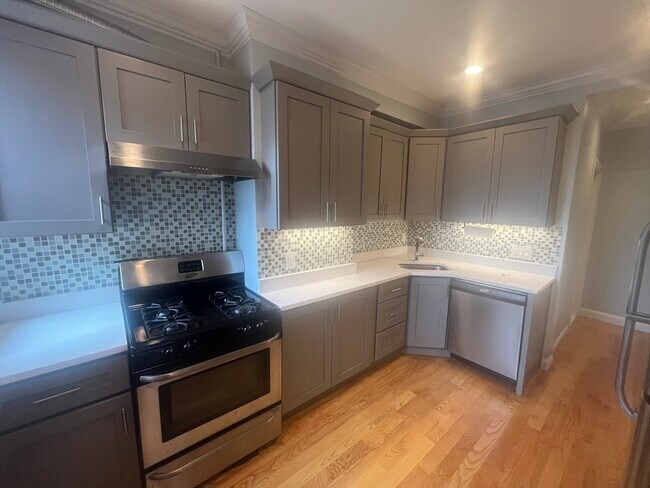 Photo - 841 Dorchester Ave Unit 2