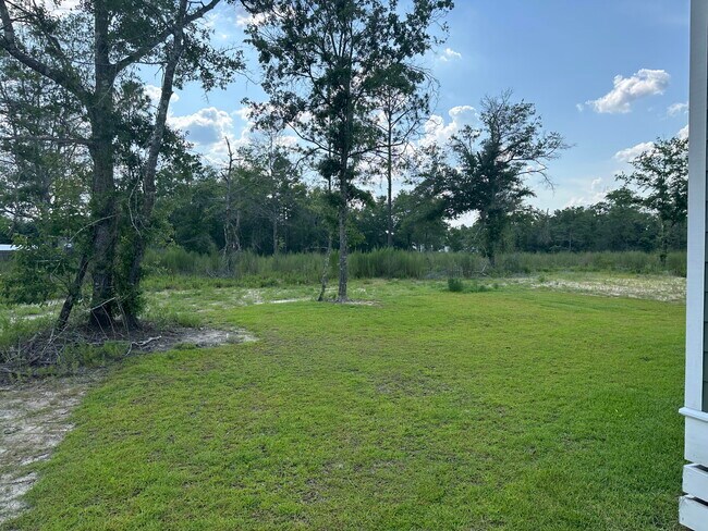 Photo - 534 N Raphael Rd