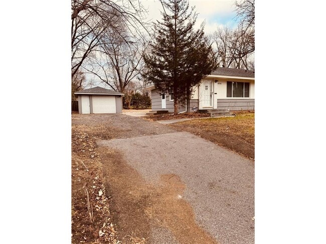 Photo - 10701 Vincent Ave S