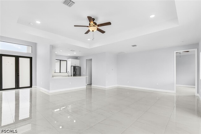 Photo - 2427 Tropicana Parkway W