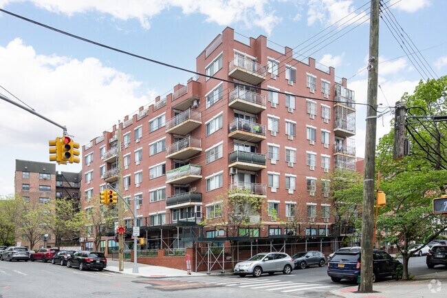 Photo - 31-01-31-07 137th St