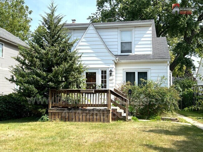 Photo - 820 S 114th St Unit A