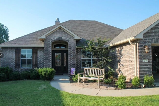 SAVANNAH PLACE! - SAVANNAH PLACE! House