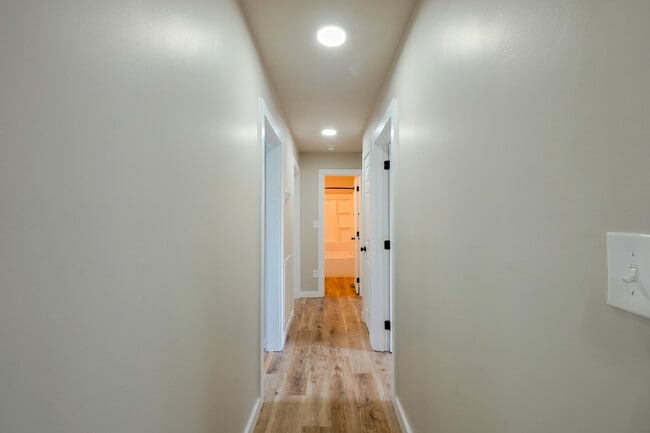 Photo - 3210 Stringfield Rd NW