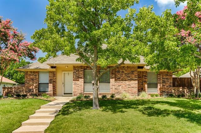 Photo - 331 Aspenway Dr