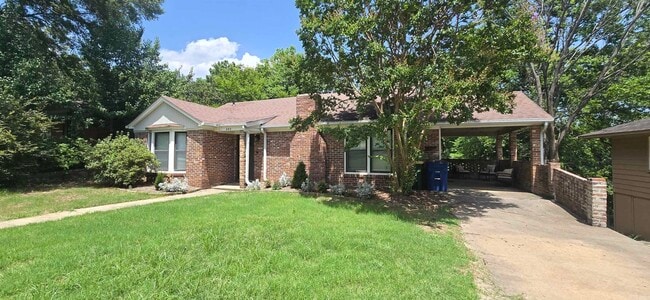 Building Photo - 600 Skyline Dr Rental