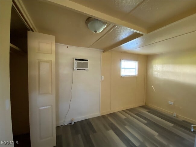 Photo - 7814 Breeze Dr