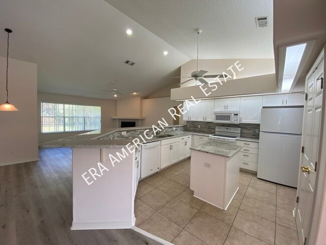 Photo - 2921 P.G.A Blvd