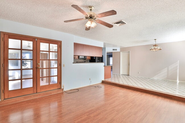 Photo - 5427 W Seldon Ln