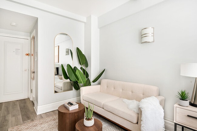 Photo - 240 W 73rd St Unidad SI ID1022049P
